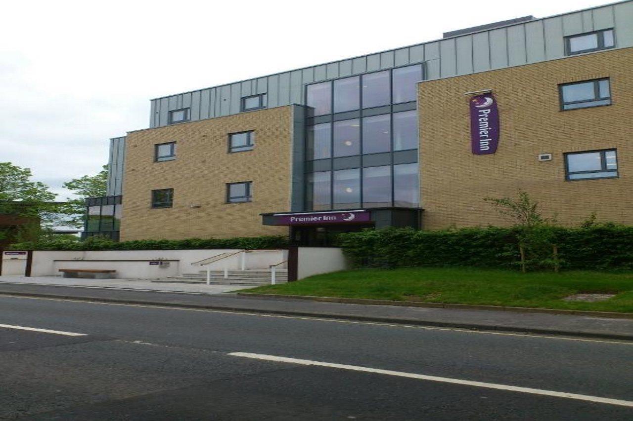 Premier Inn Уинчестър Екстериор снимка